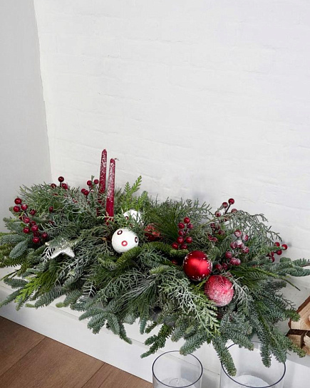 Новогодняя настольная композиция  с доставкой по Астане