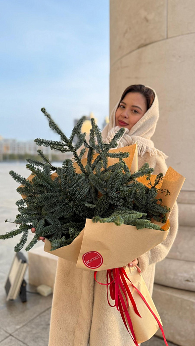 Банч из нобилиса L - купить в Астане с доставкой